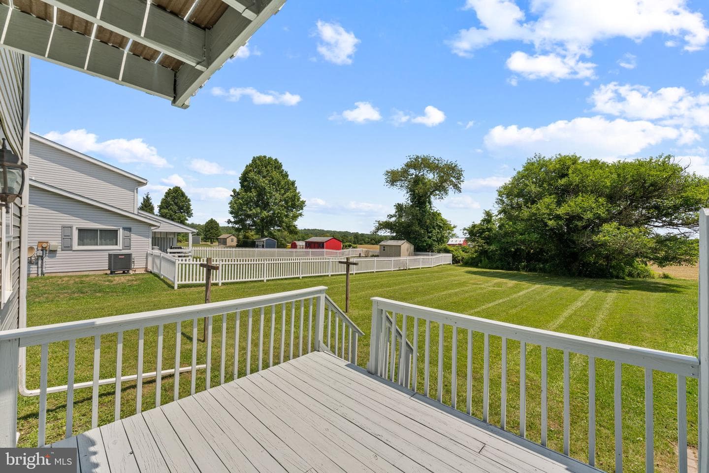 221 Pennwood Drive photo 22