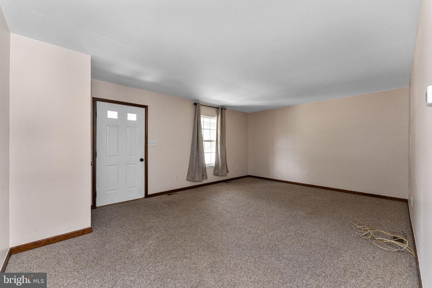 221 Pennwood Drive photo 3