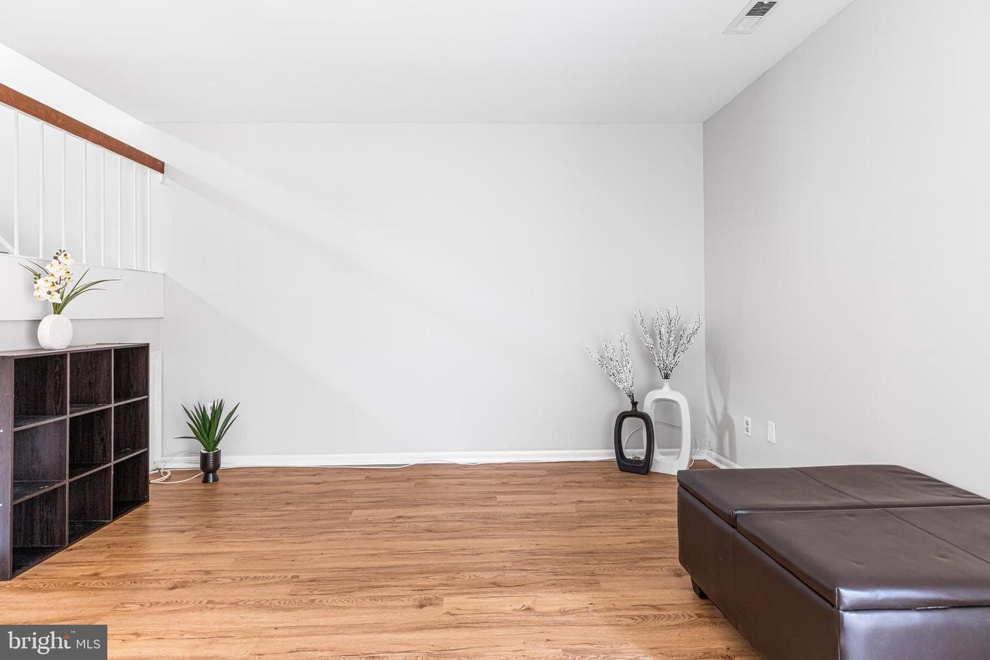 994 Bancroft Place photo 11