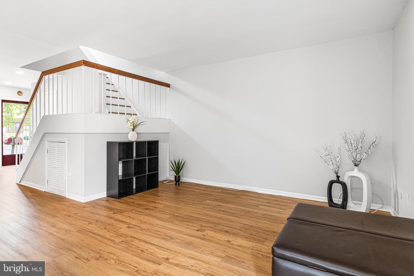 994 Bancroft Place photo 8