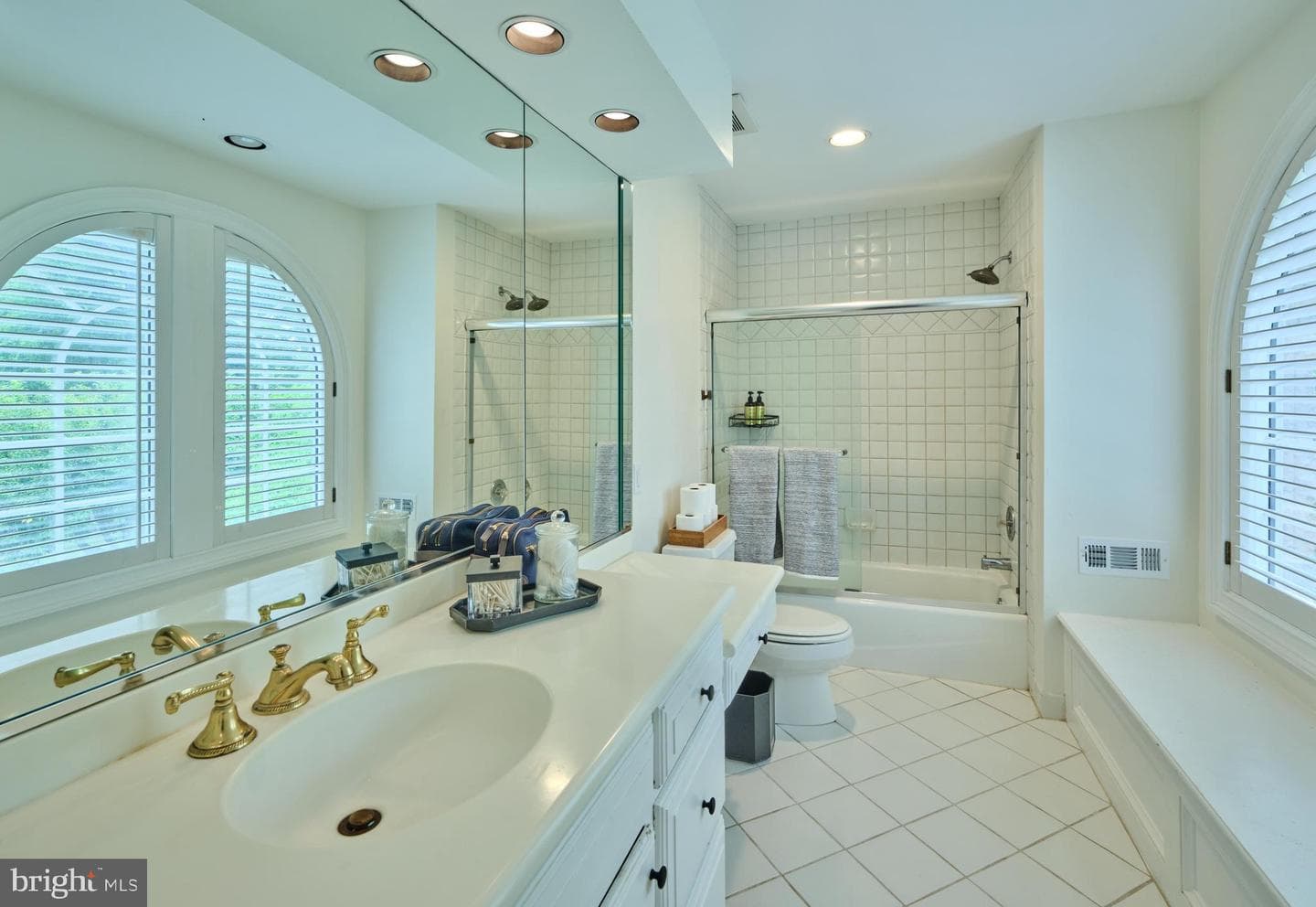 36 Timber Knoll Drive photo 34