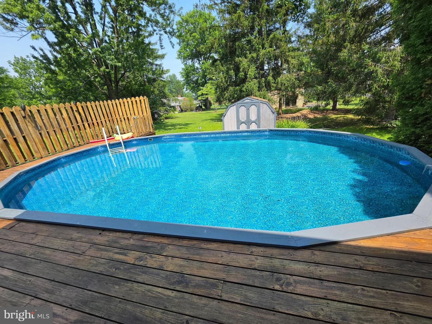 17 Parkview Drive photo 36