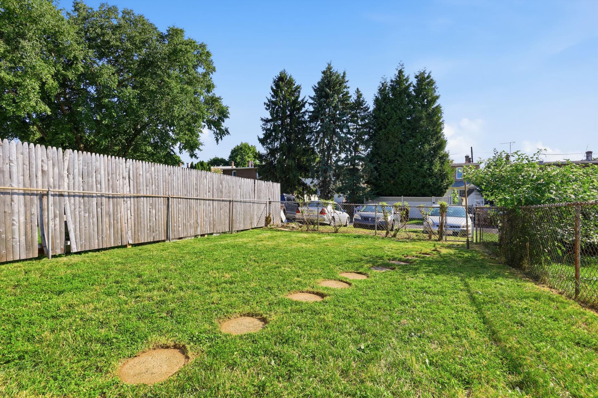 214 Shewell Avenue photo 19