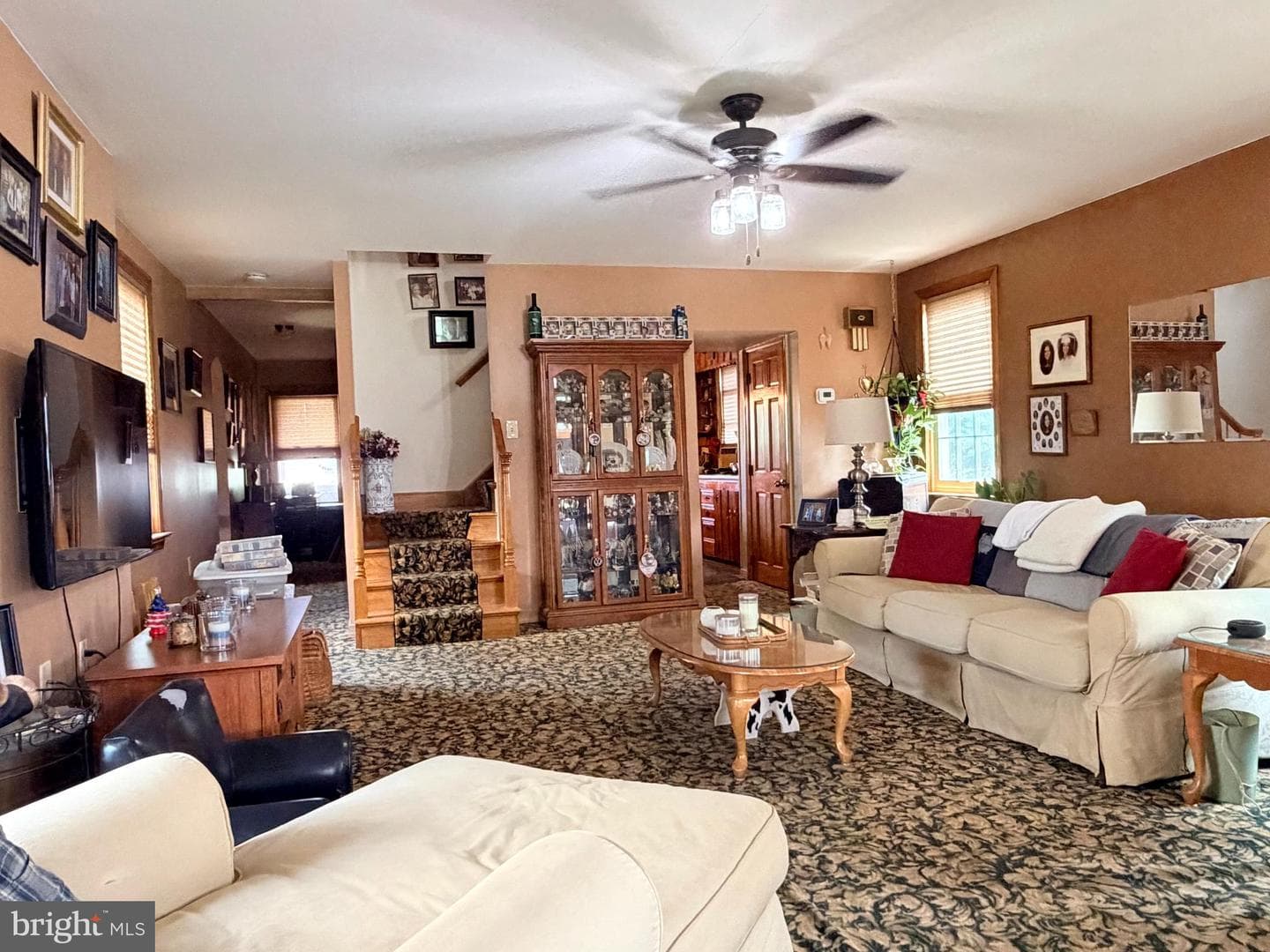 923 Rosa Avenue photo 8