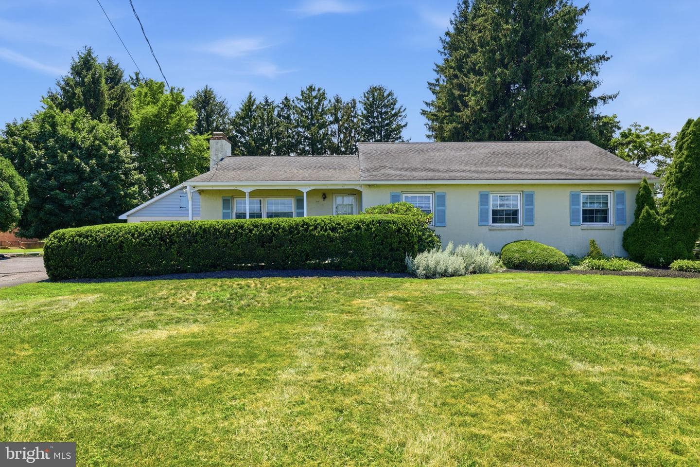 830 Almshouse Road photo 2