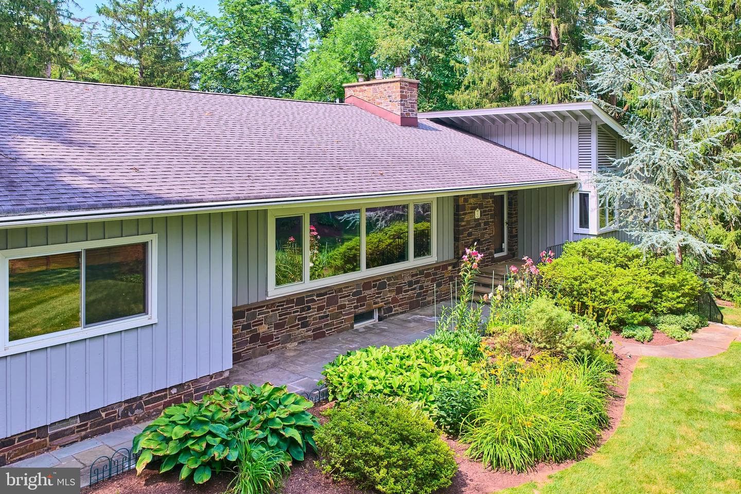 6783 Chapel Road photo 7
