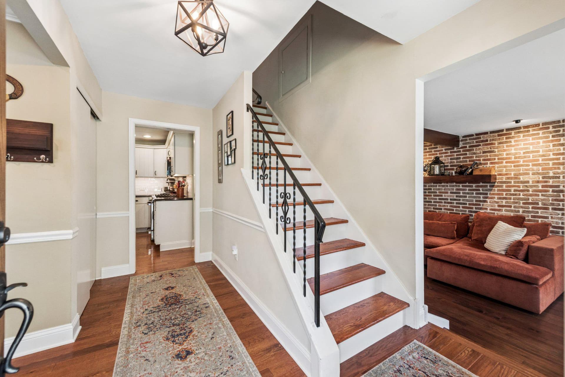 275 Waverly Road, Southampton