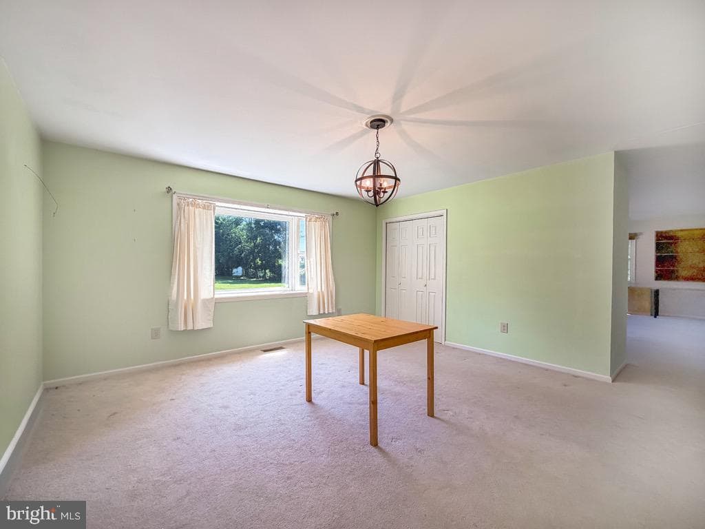 79 Charlotte Avenue photo 24