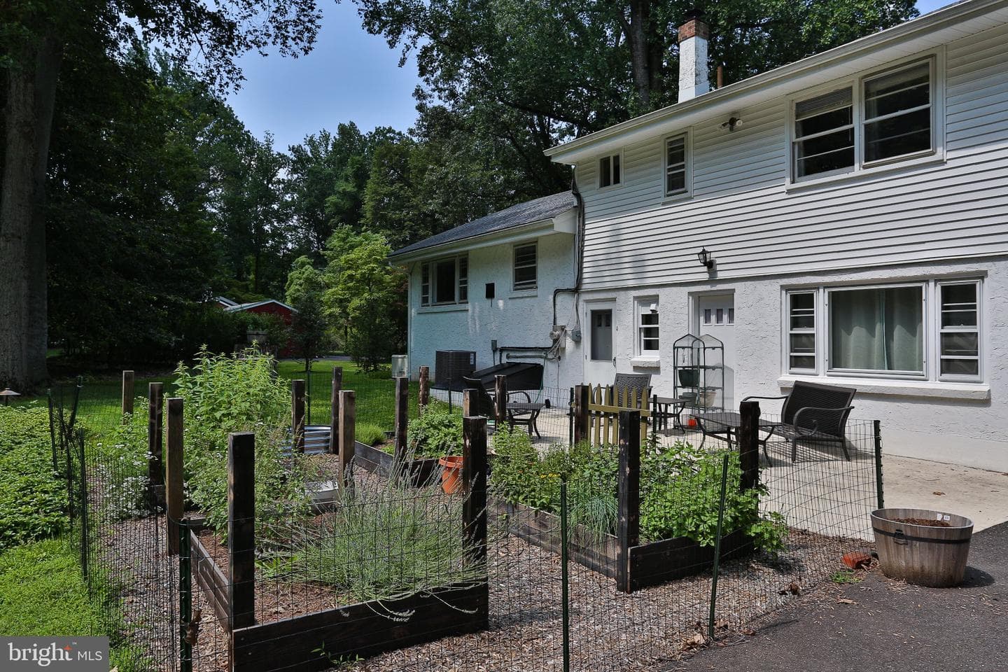 93 Buttonwood Lane photo 32