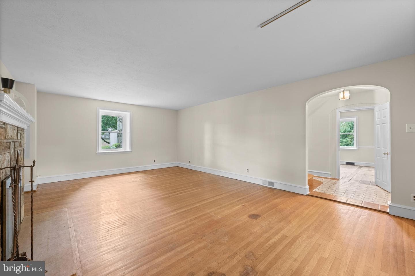 750 E Street Road photo 19
