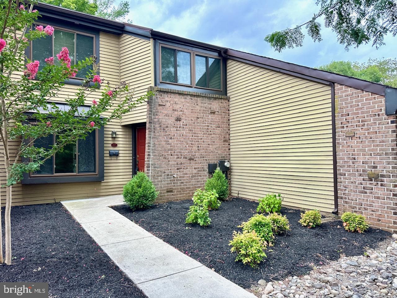 17 Farmington Place photo 1