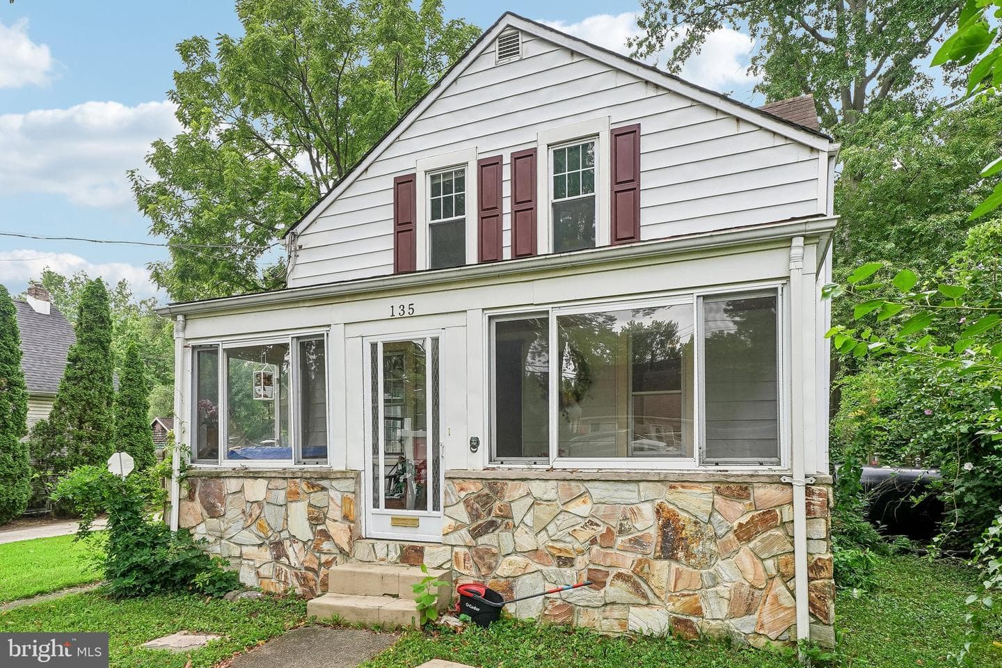 135 Keystone Avenue photo 1