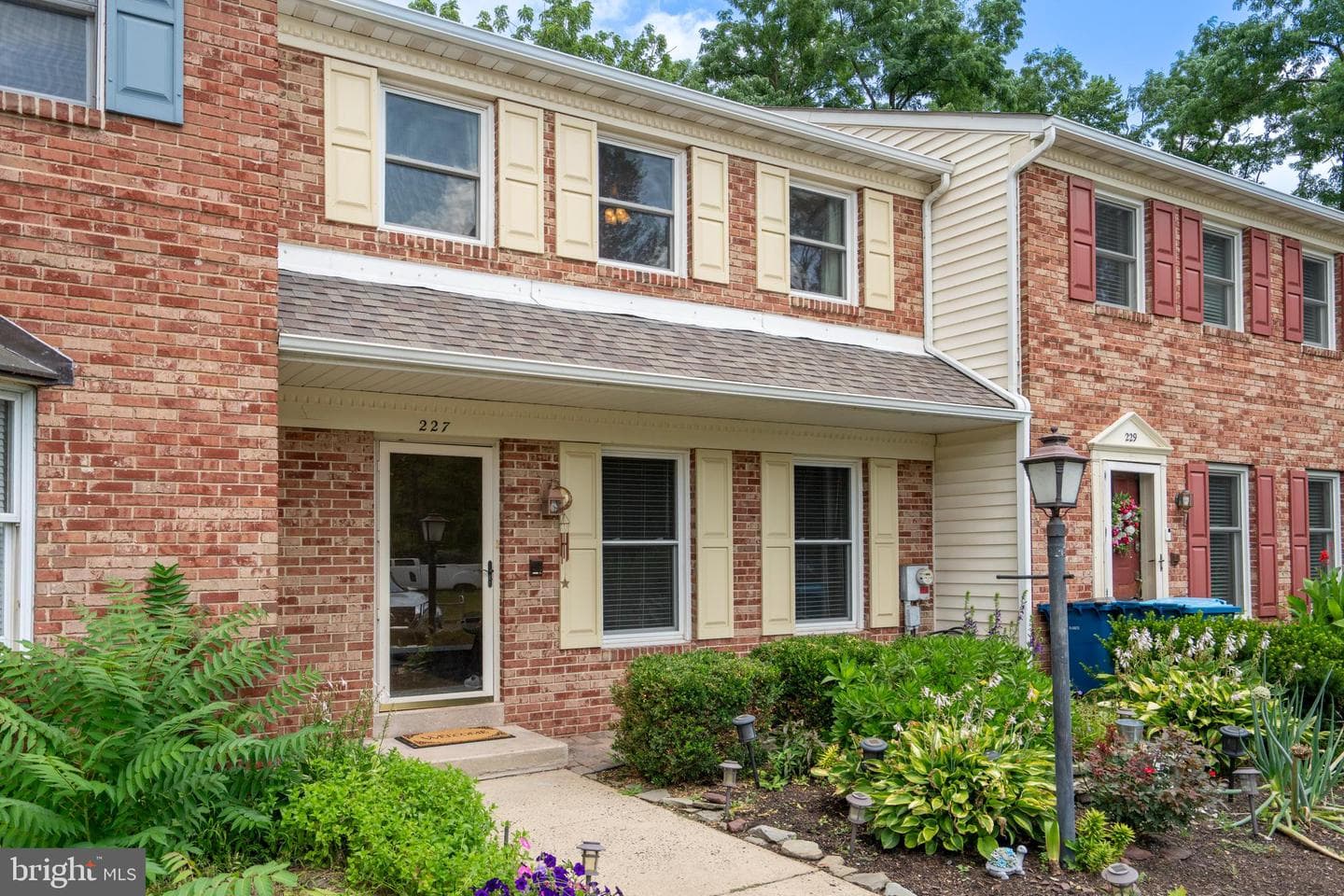 227 Grove Circle #60 photo 1
