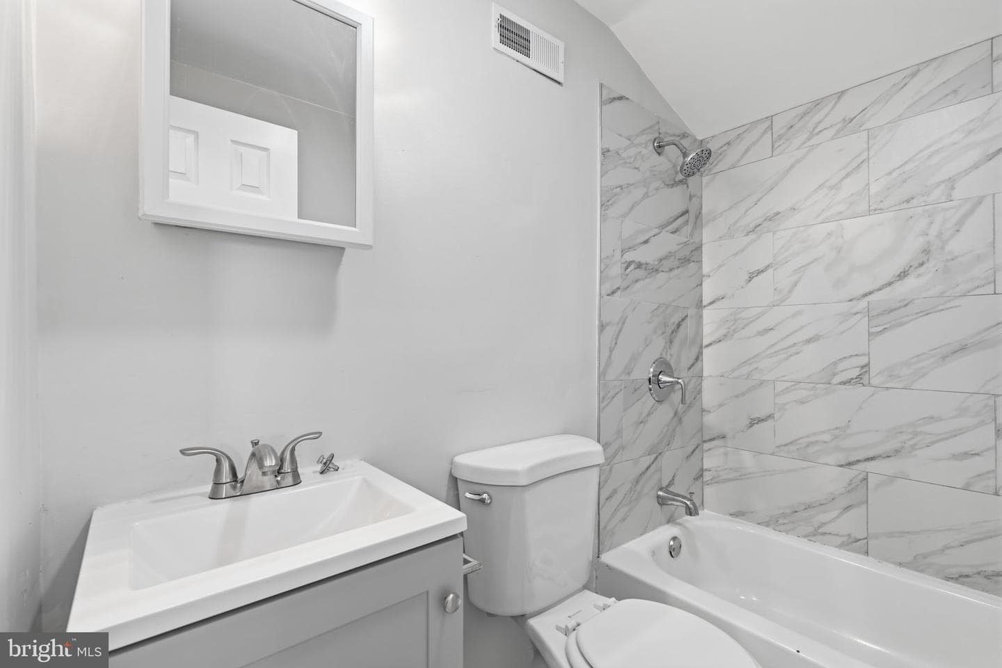 47 Mintleaf Road photo 16