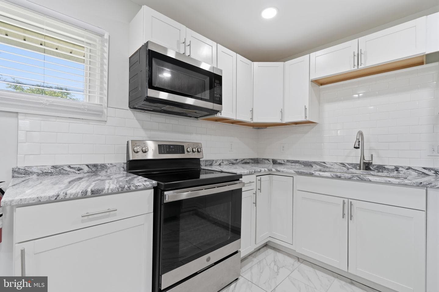 47 Mintleaf Road photo 9