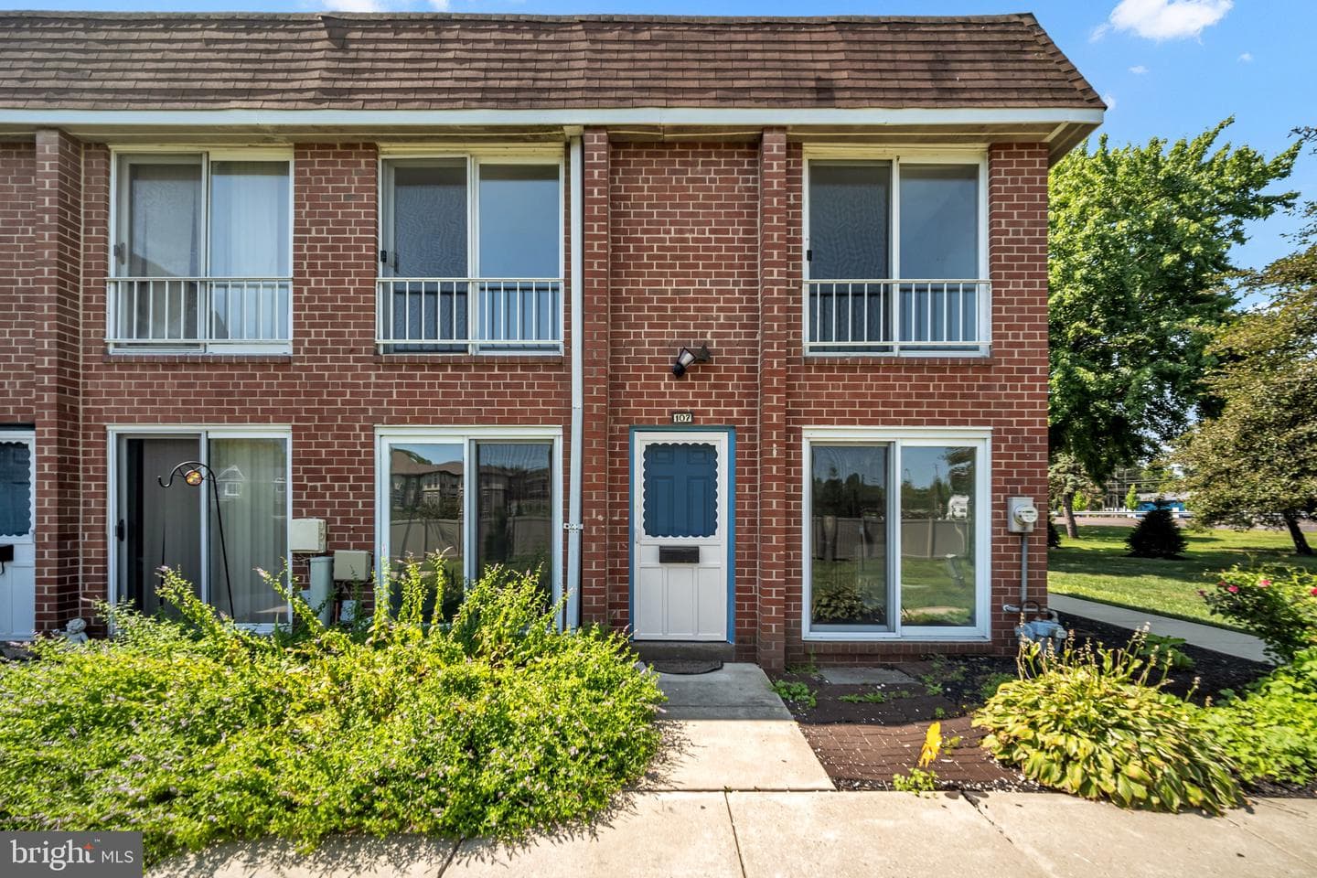 107 Lexington Court, Warminster