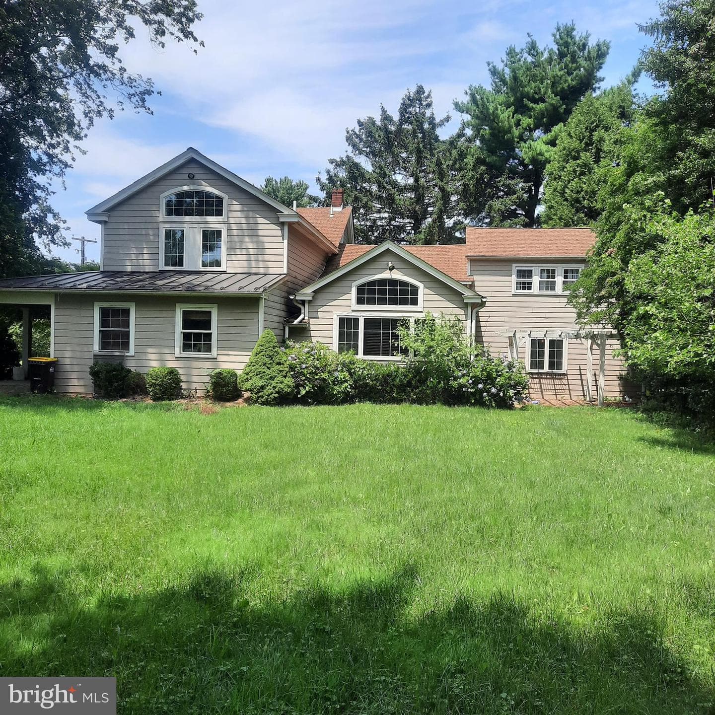 1233 Broad Street photo 1