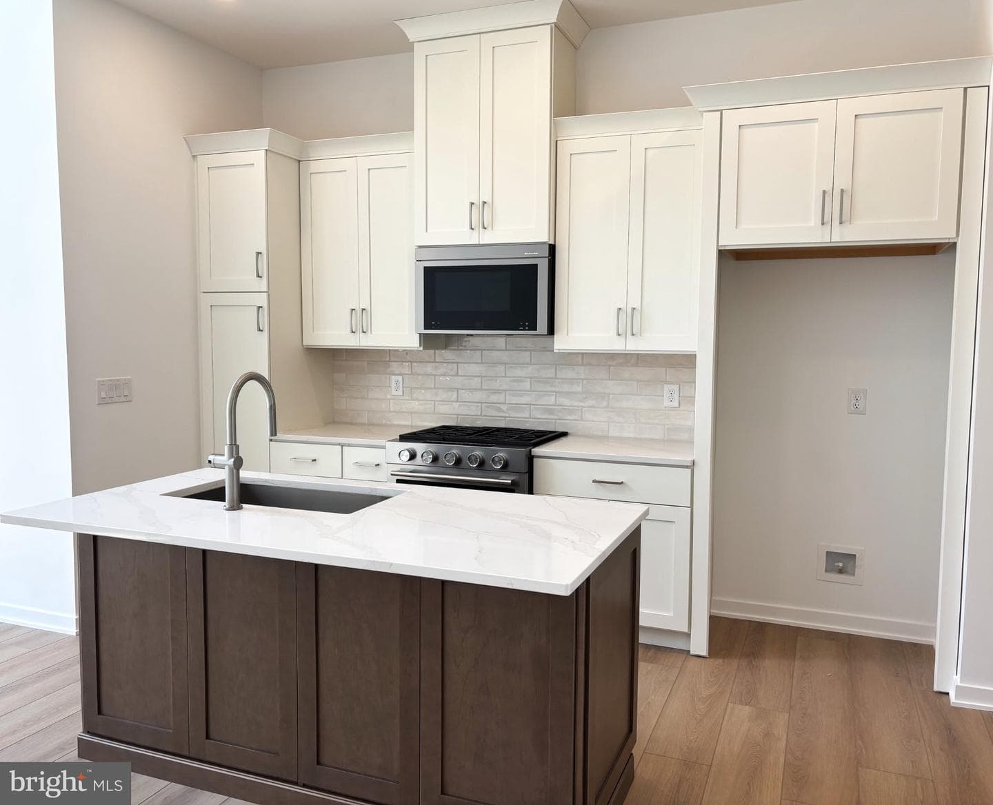 3 Oakwood Lane #63 photo 1