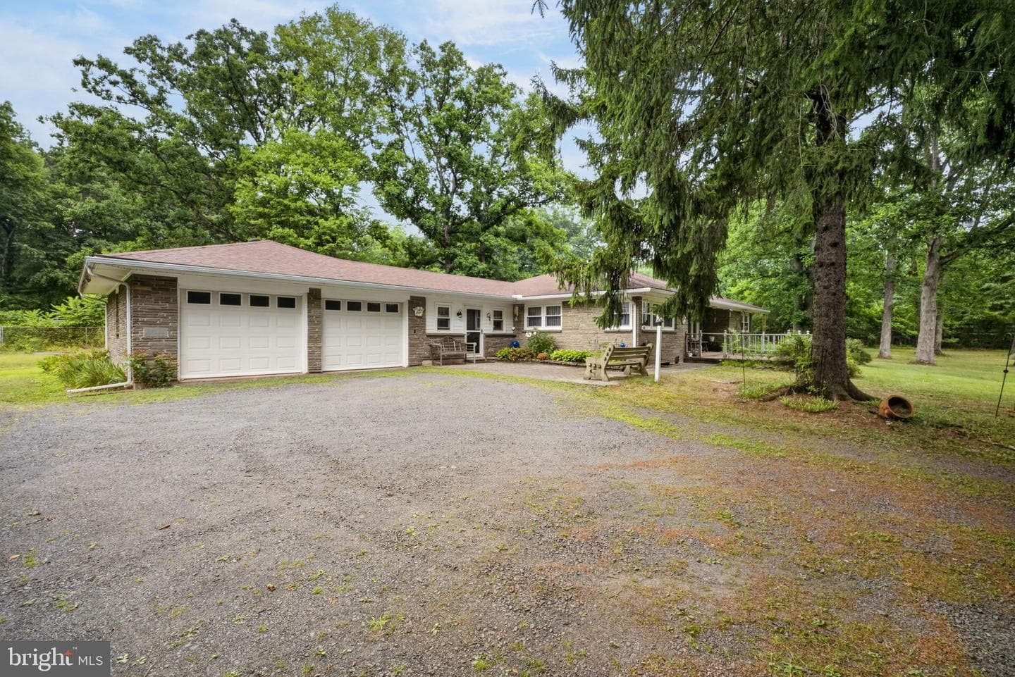 265 Quarry Road photo 1