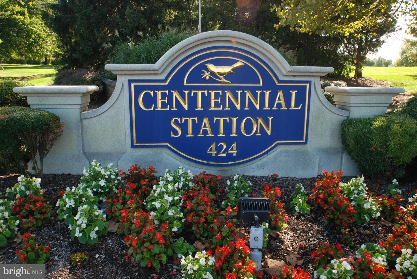 8204 Centennial Station photo 1