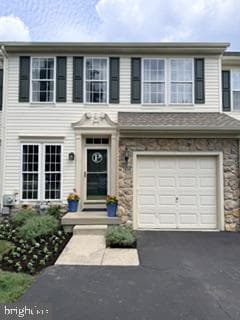 1835 Adams Way photo 1
