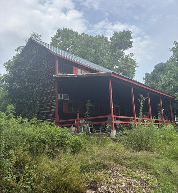 824 Sandy Run Road photo 1