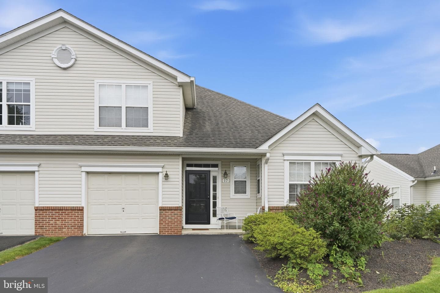 17 Lady Slipper Lane photo 1