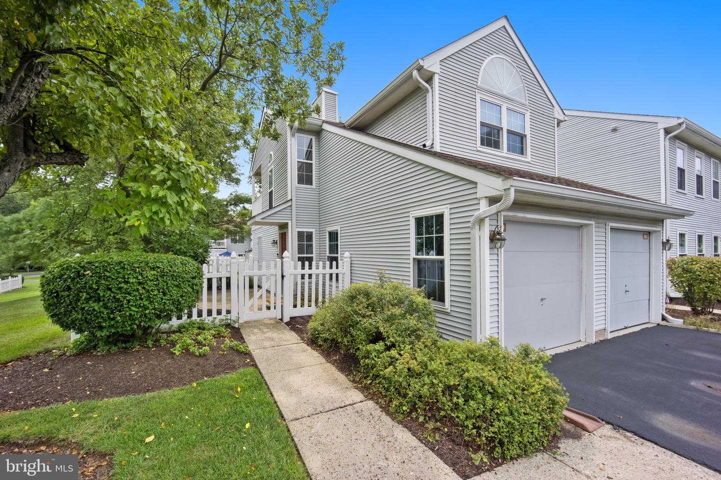 579 Cedar Hollow Drive photo 1