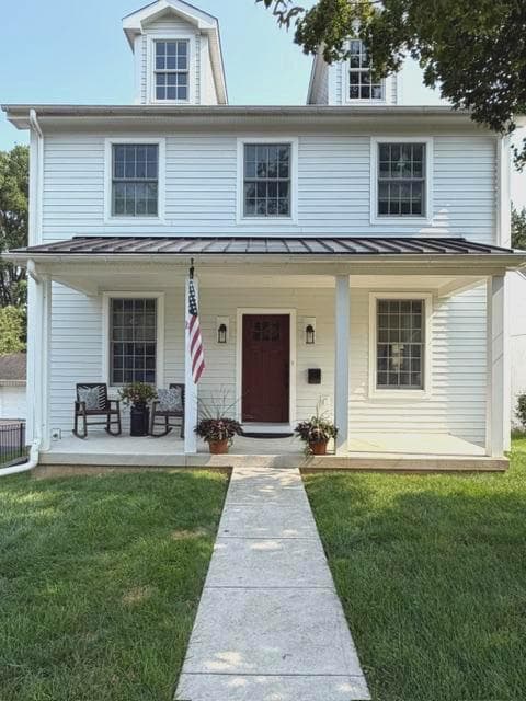 156 E Oakland Avenue photo 1