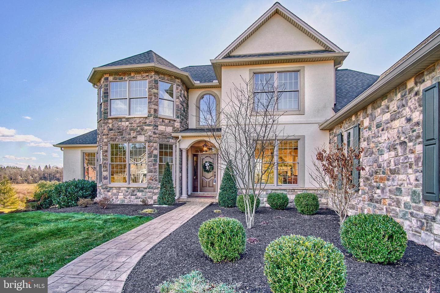 315 Pennington Drive photo 44