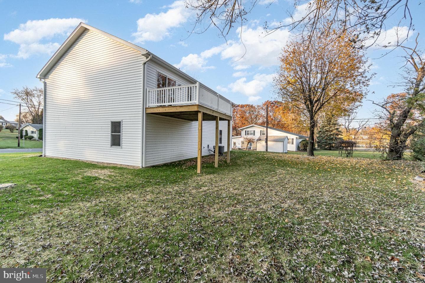 2077 Reservoir Drive photo 27