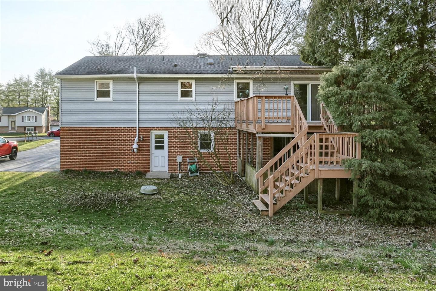 216 Maple Lane photo 5