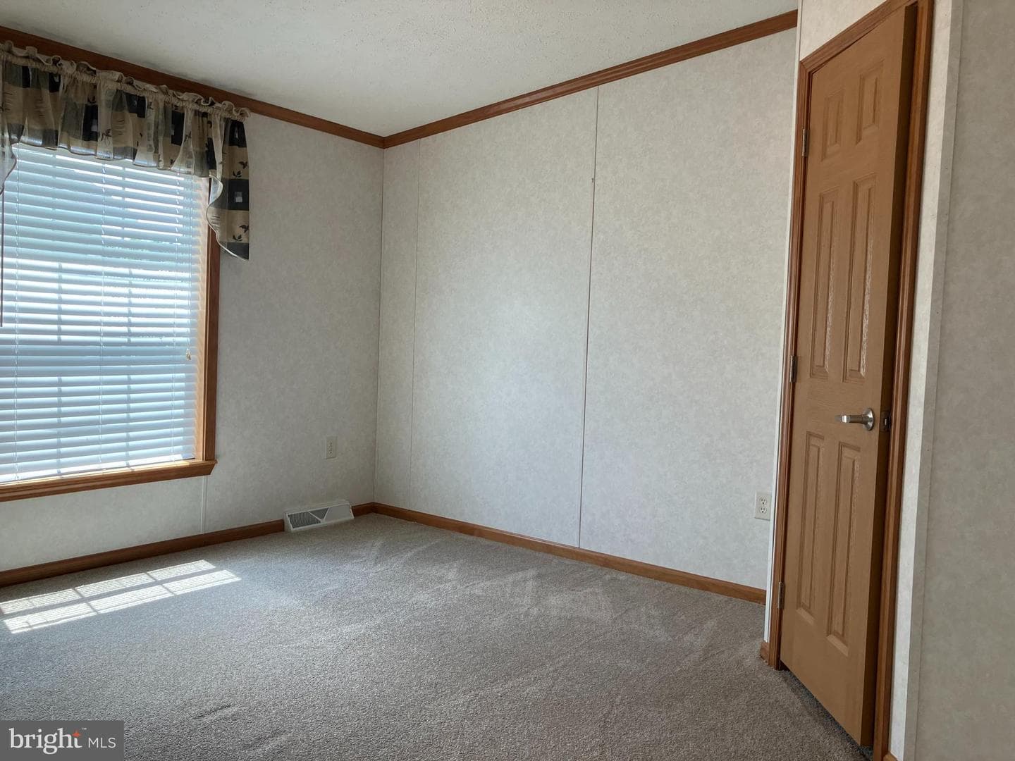 4 Crandle Drive photo 27
