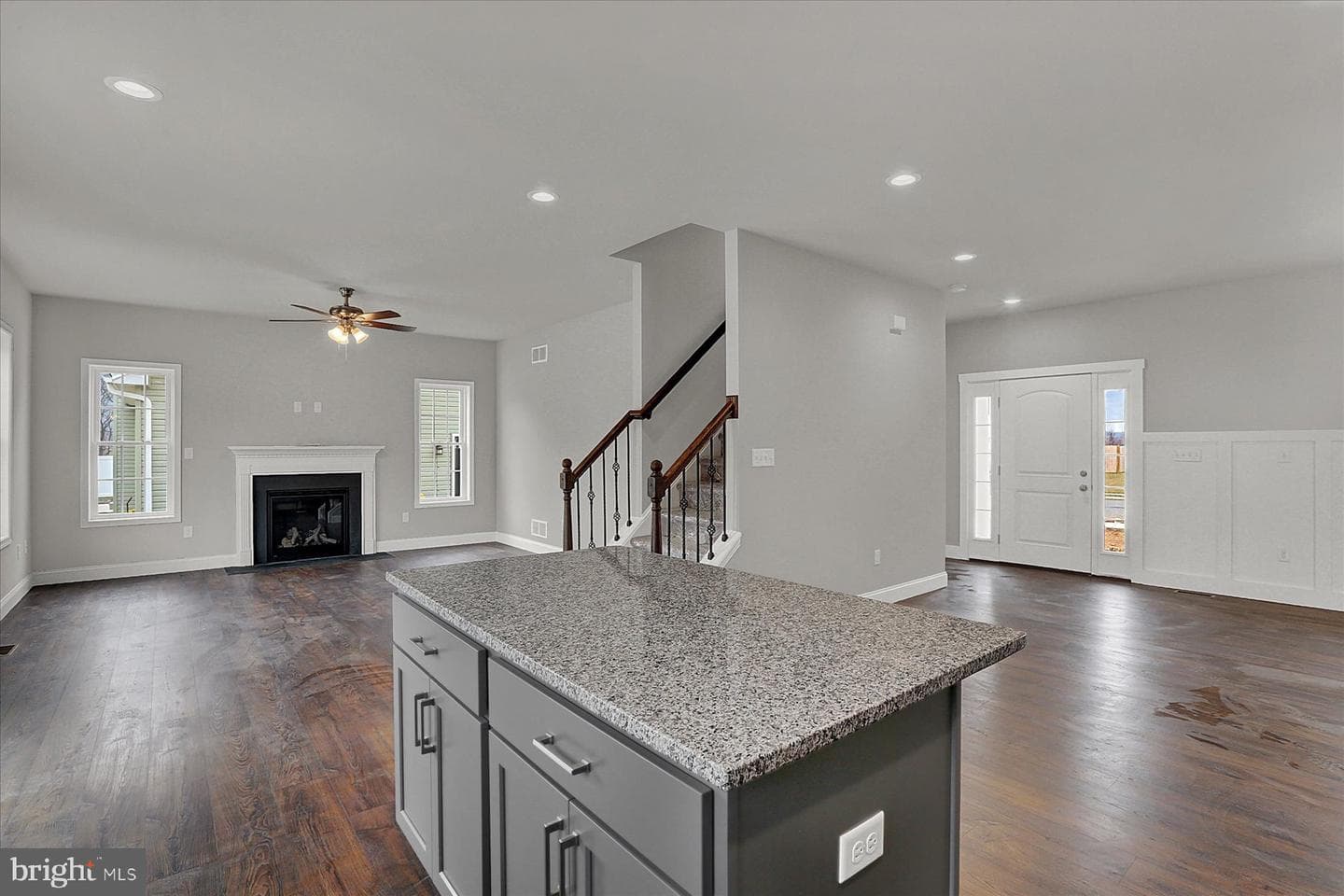 225 Westgate Drive photo 27