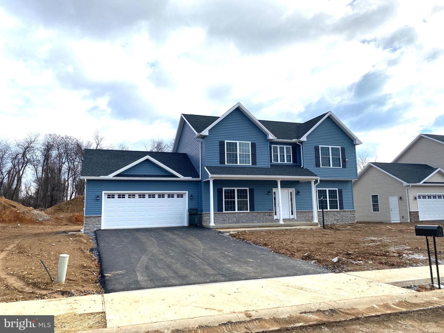 225 Westgate Drive photo 38