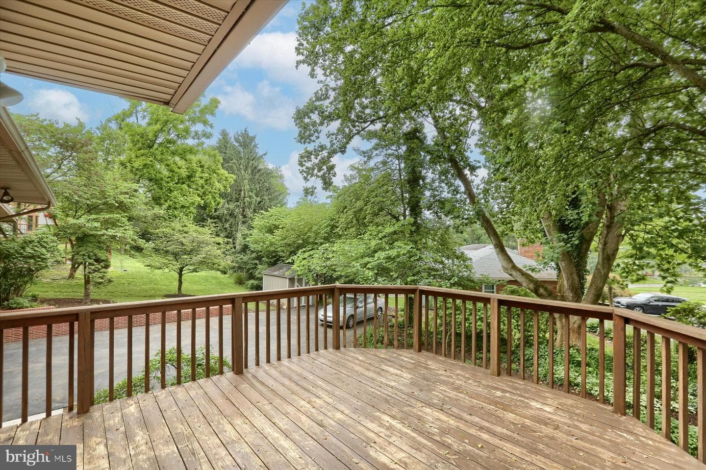 501 Saint Johns Drive photo 4