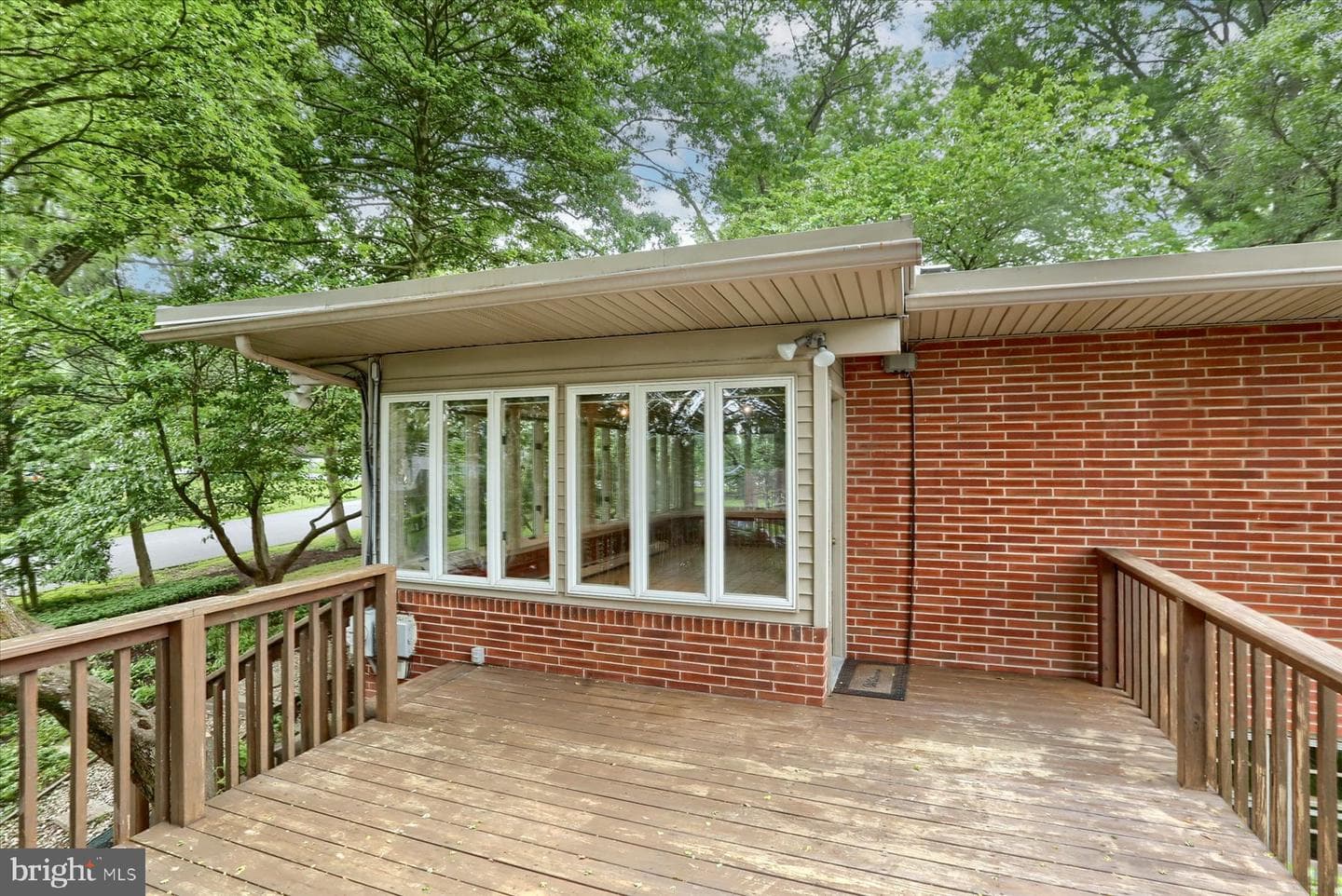 501 Saint Johns Drive photo 5