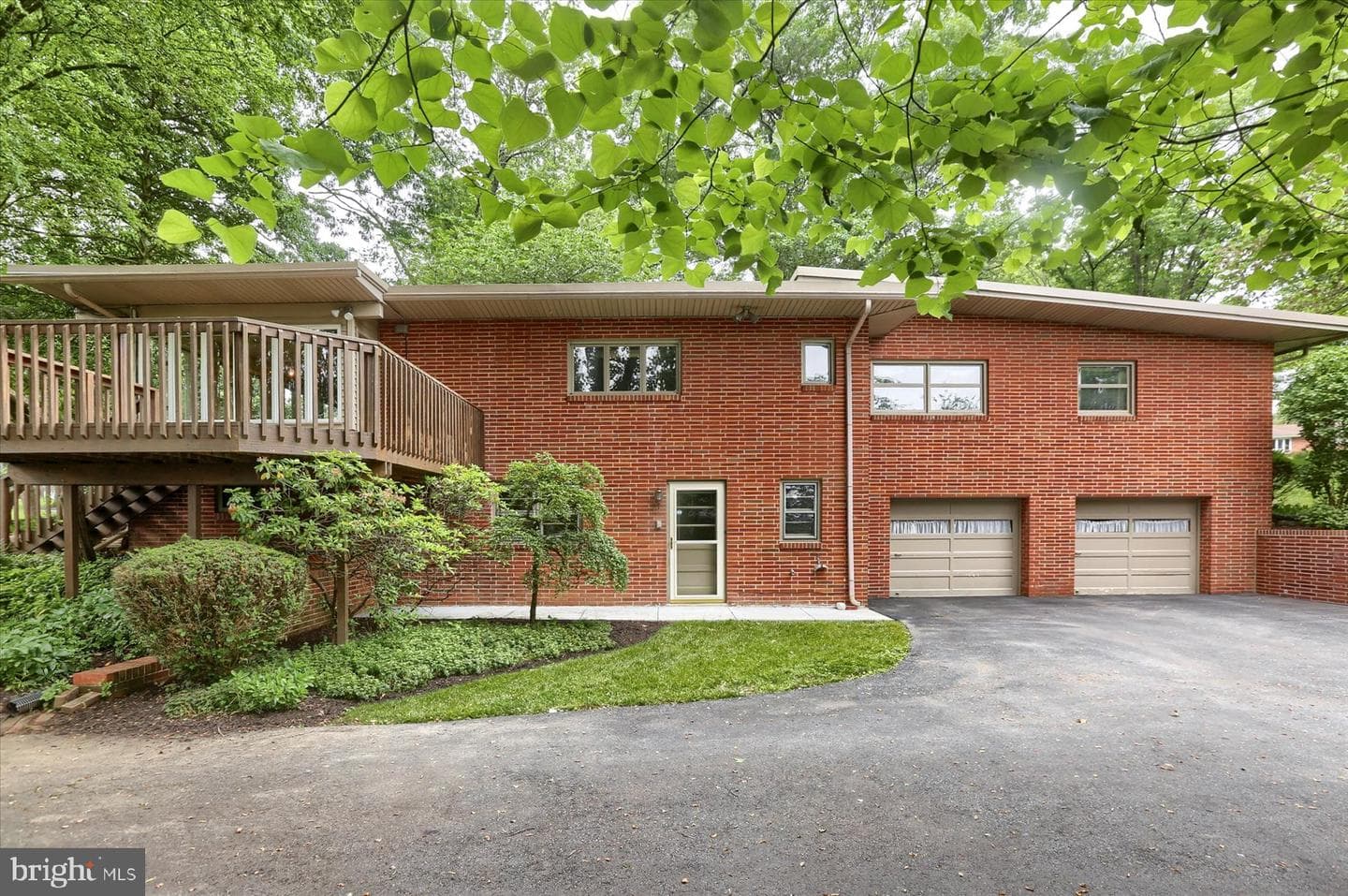 501 Saint Johns Drive photo 7