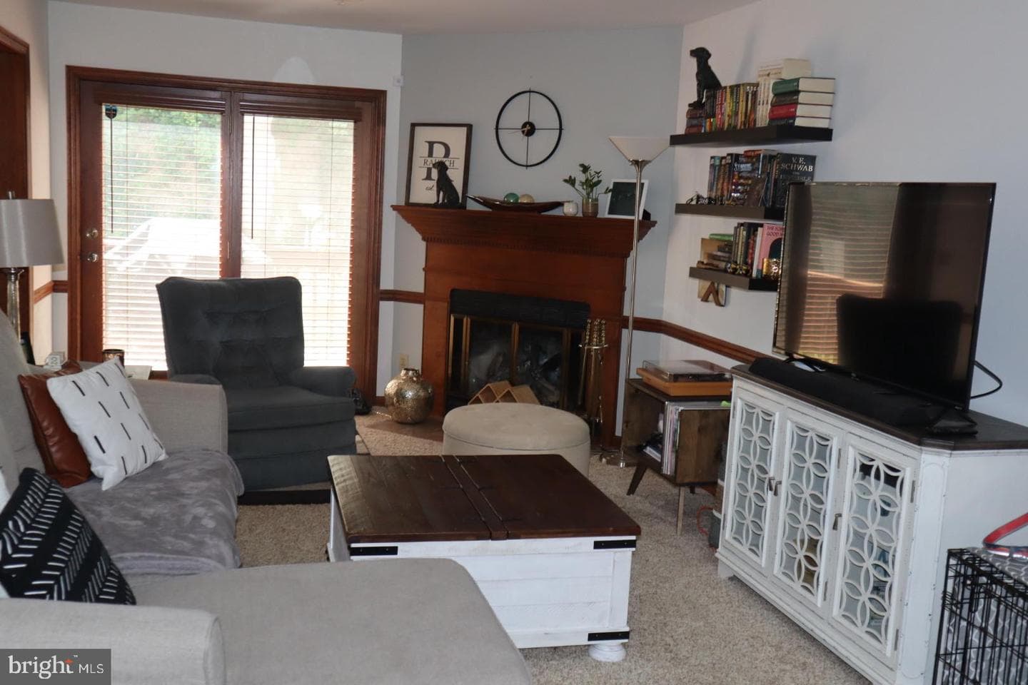 320 Peppercorn Square photo 6