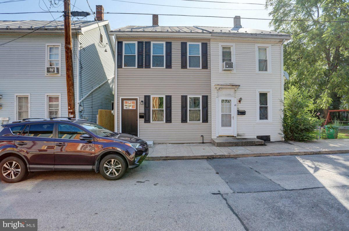 39 Kerrs Avenue photo 1