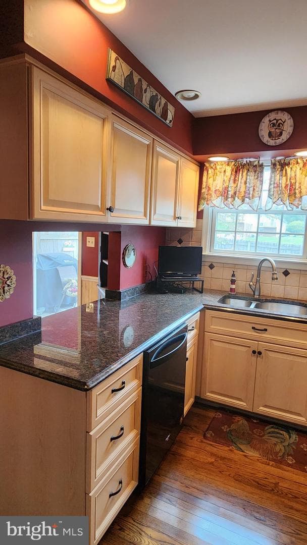 5400 Oxford Drive #E photo 16