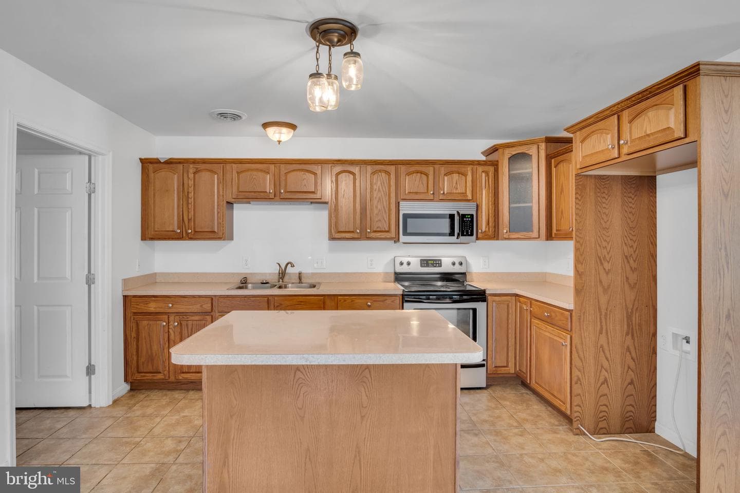 1049 Newville Road photo 7