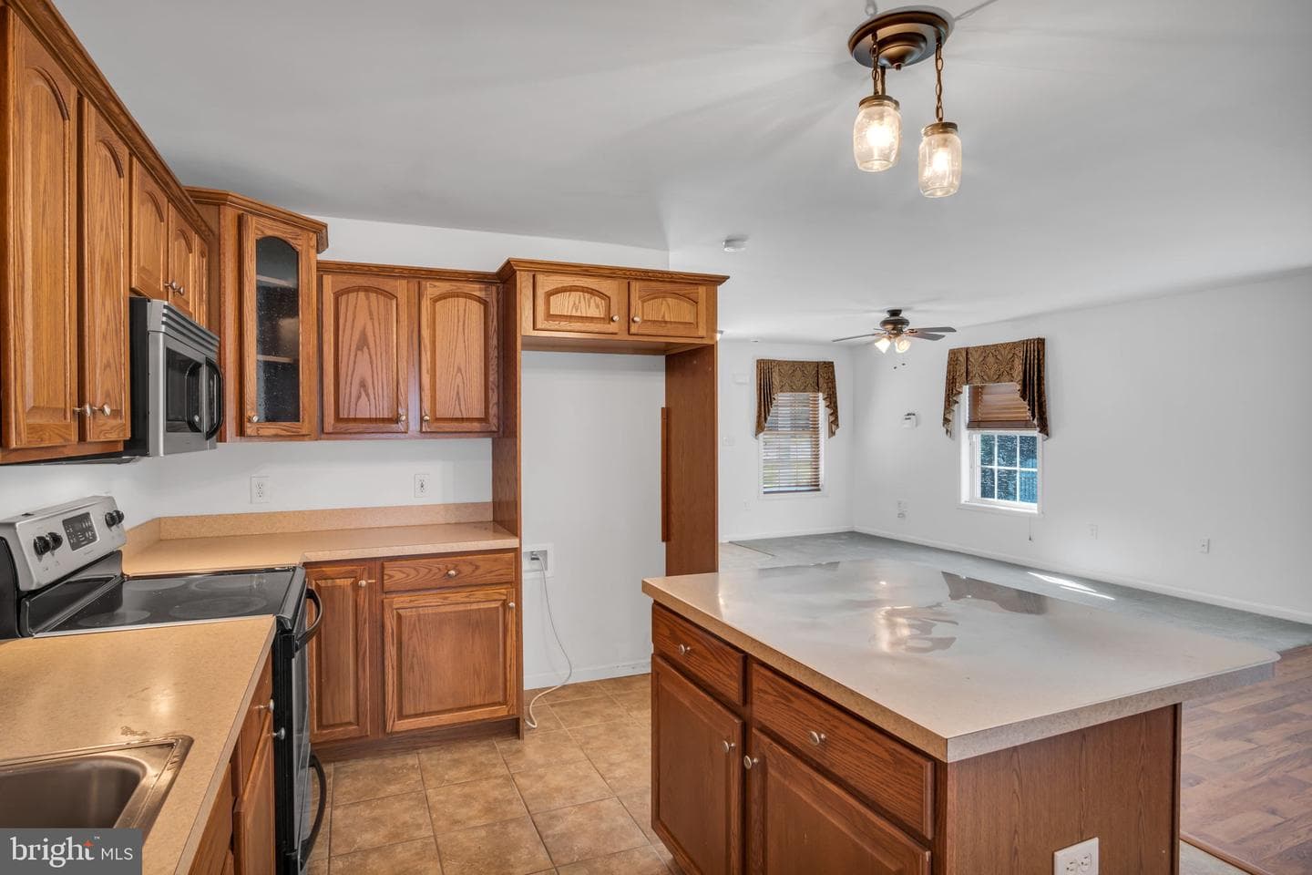 1049 Newville Road photo 8