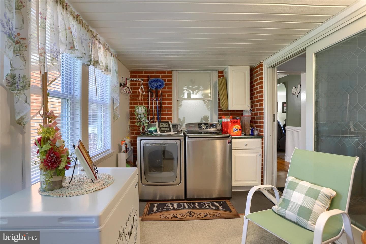 311 Salt Road photo 9