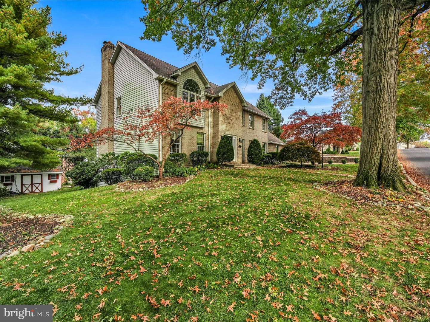 515 Gale Road photo 3