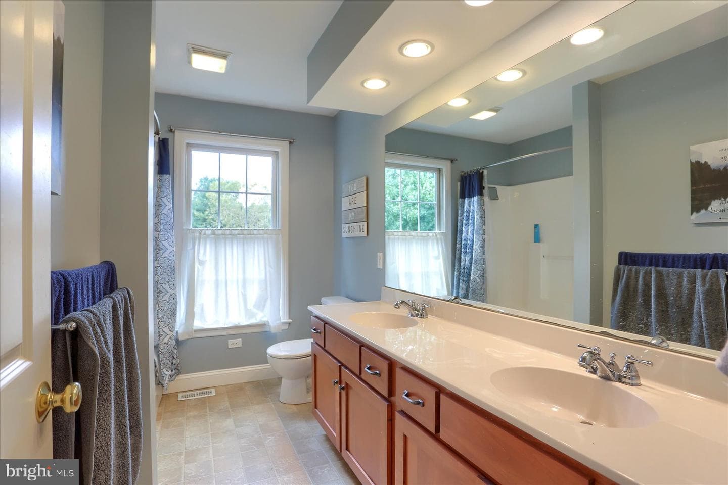 2045 Harvest Drive photo 29