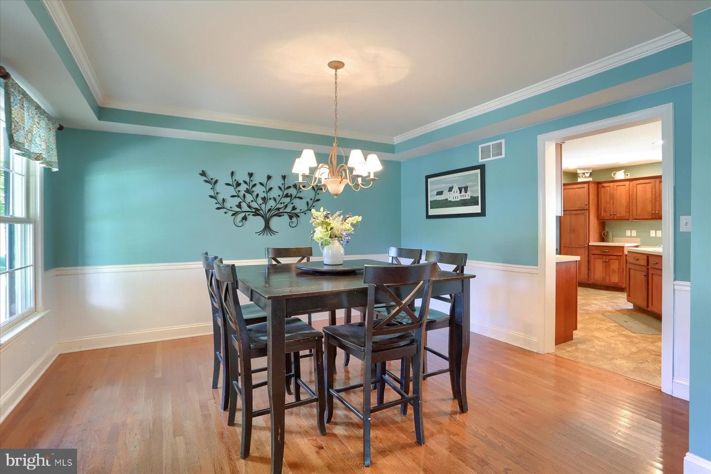 2045 Harvest Drive photo 4