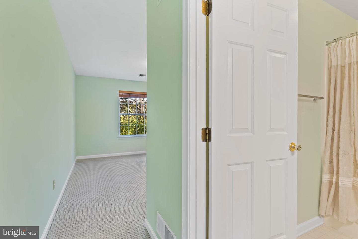 7 Windcroft Court photo 17