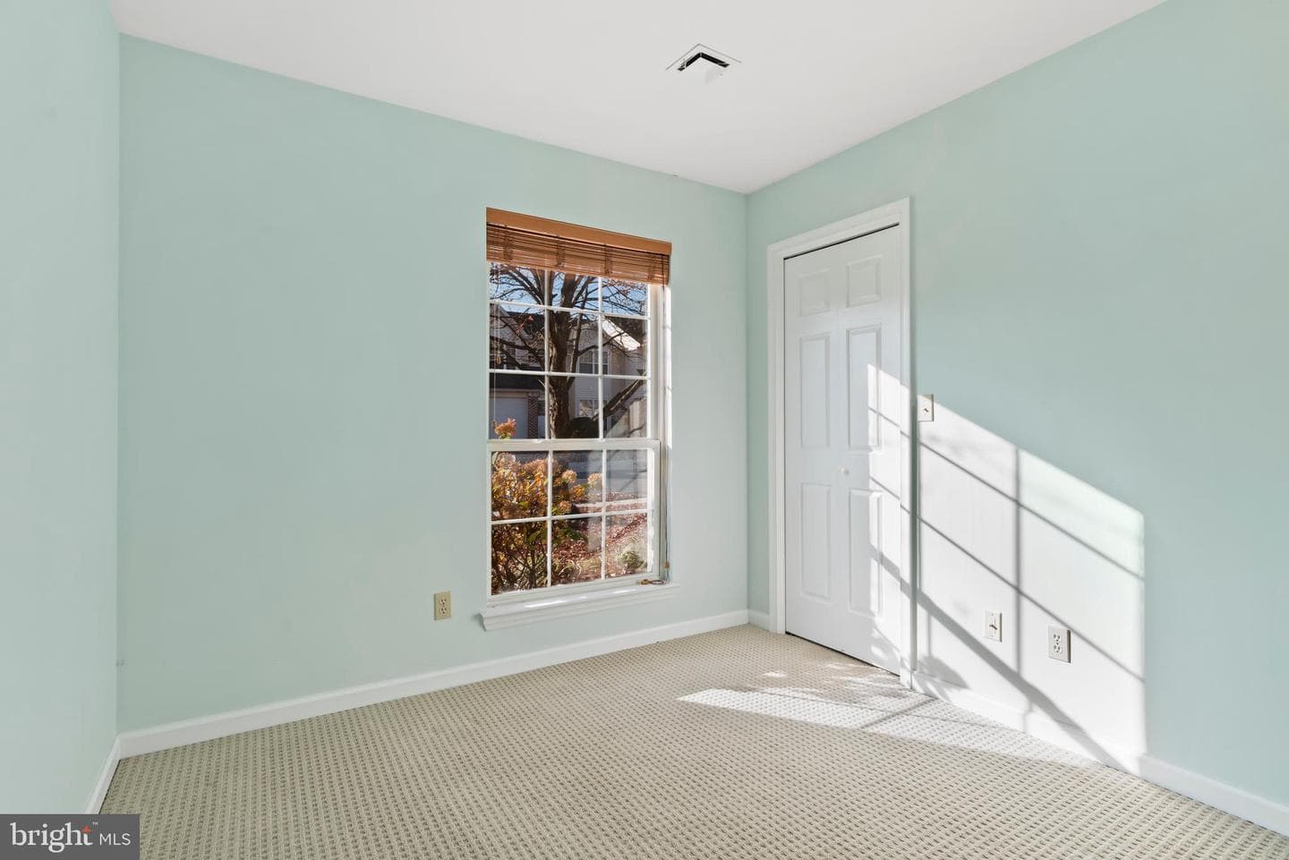 7 Windcroft Court photo 19