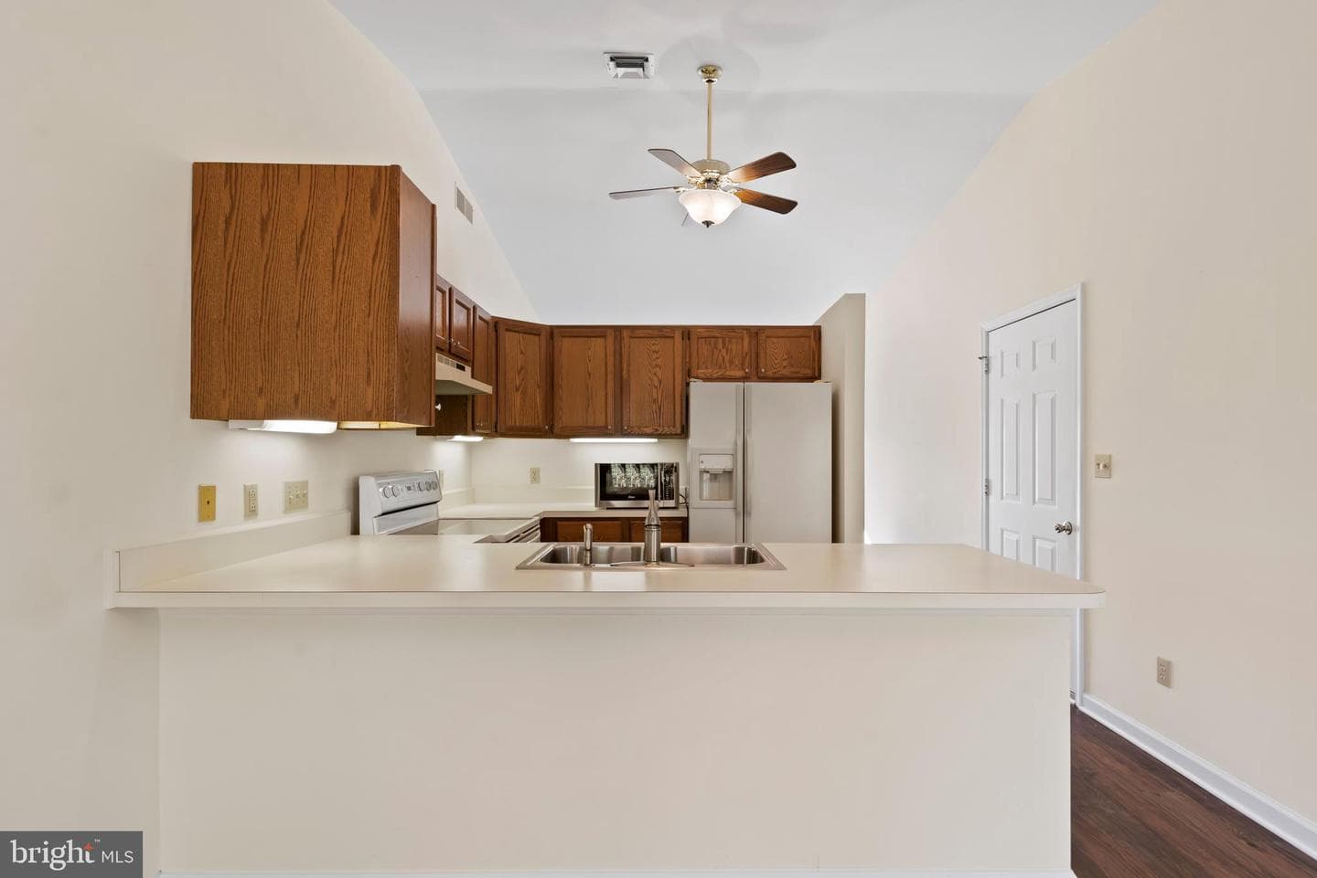 7 Windcroft Court photo 8